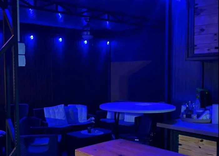 بيت للعطل Brvnara Balorig